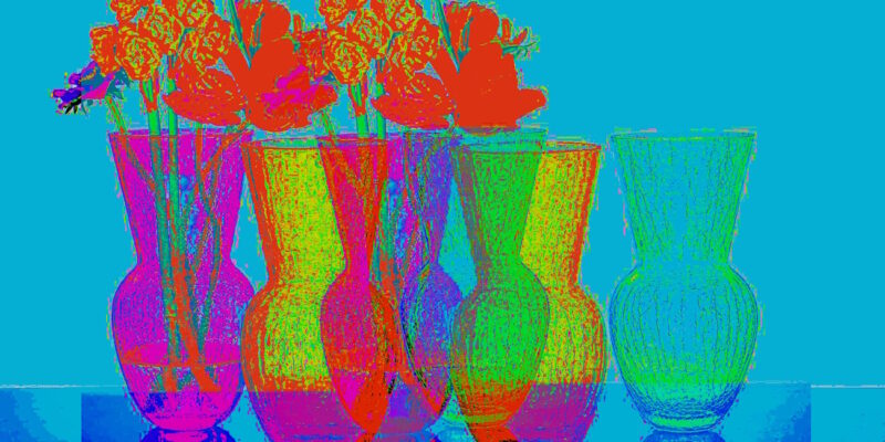 Manufakturen-Blog-PopArt-Projekt: Vasen III, hellblau (Foto: Wigmar Bressel) - basierend auf einem Foto von Sven Markus von Hacht - Design de Noblesse - von seinen Glasvasen-Entwürfen