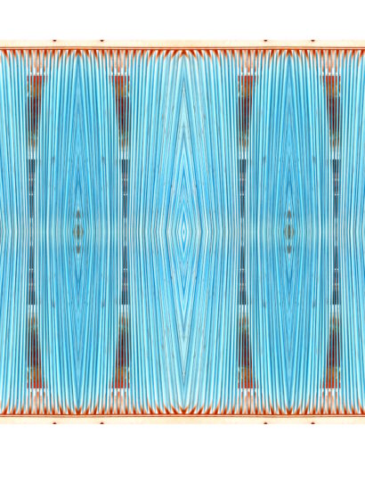 Manufakturen-Blog-PopArt-Projekt: Webstuhl XIV, blau / braun (Foto: Wigmar Bressel) aus der Serie 'Spiegelungen' - Collage, basierend auf einem Foto an einer der Damastwebmaschinen im Produktionssaal in der Leinenweberei Hoffmann im oberlausitzischen Neukirch