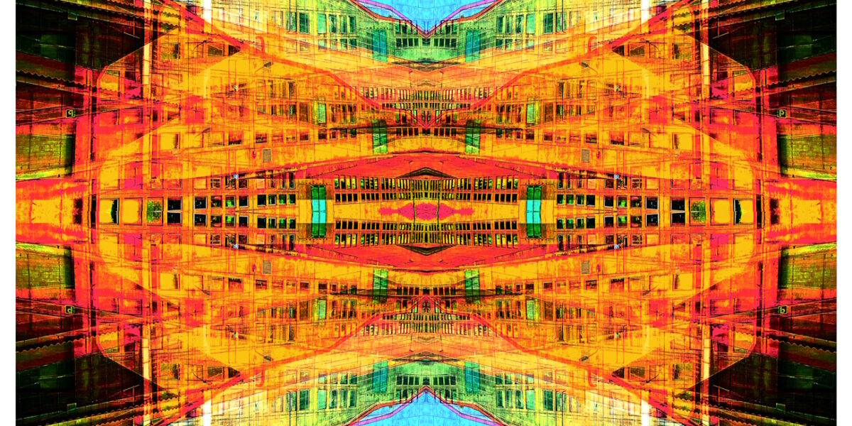 Manufakturen-Blog-PopArt-Projekt: Weimarer Porzellanmanufaktur VIII (Produktion), orange (Foto: Wigmar Bressel) aus der Serie 'Spiegelungen' - Collage, basierend auf einem Foto der großen Produktionshalle von Weimar-Porzellan (1790 - 2018) in der Christian-Speck-Straße in Blankenhain