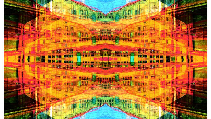 Manufakturen-Blog-PopArt-Projekt: Weimarer Porzellanmanufaktur VIII (Produktion), orange (Foto: Wigmar Bressel) aus der Serie 'Spiegelungen' - Collage, basierend auf einem Foto der großen Produktionshalle von Weimar-Porzellan (1790 - 2018) in der Christian-Speck-Straße in Blankenhain
