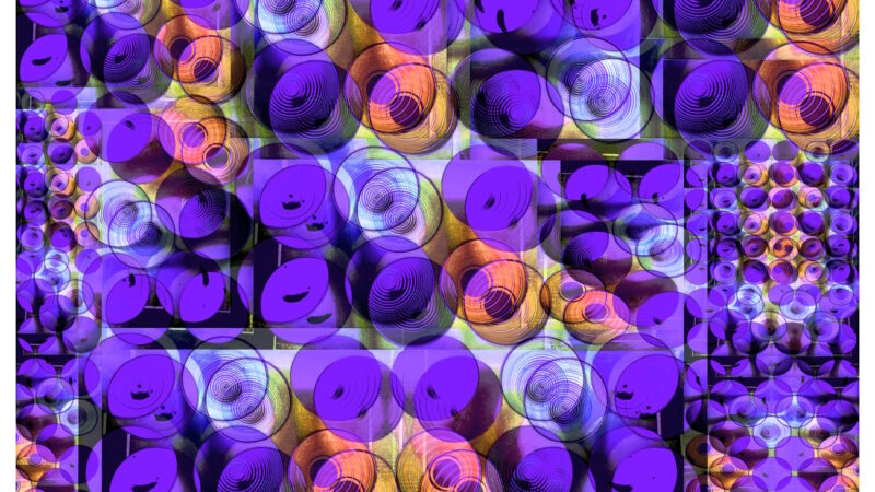 Manufakturen-Blog-PopArt-Projekt: Schalen VI (Fahnen), lila / lachsfarben (Wigmar Bressel) aus der Serie 'Spiegelungen' nochmal "auf Links gedeht" - Collage, basierend auf einem Foto in der Werkstatt der Independent-Keramikerin Frauke Alber in Bremen