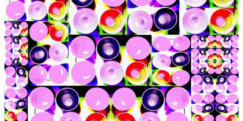 Manufakturen-Blog-PopArt-Projekt: Schalen IV (Fahnen), lila (Wigmar Bressel) aus der Serie 'Spiegelungen' - Collage, basierend auf einem Foto in der Werkstatt der Independent-Keramikerin Frauke Alber in Bremen